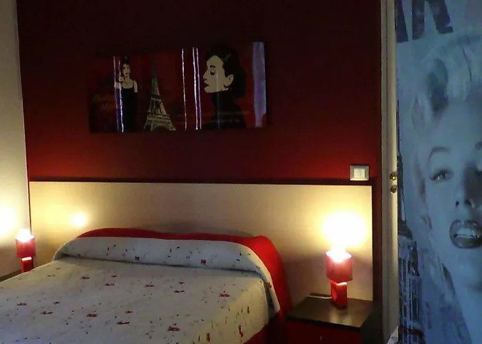 Le 3 B Bed & Breakfast 3*