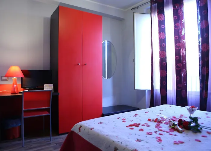 Le 3 B Bed & Breakfast 3*